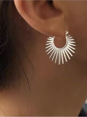 New Sunburst Sterling Silver Earrings
